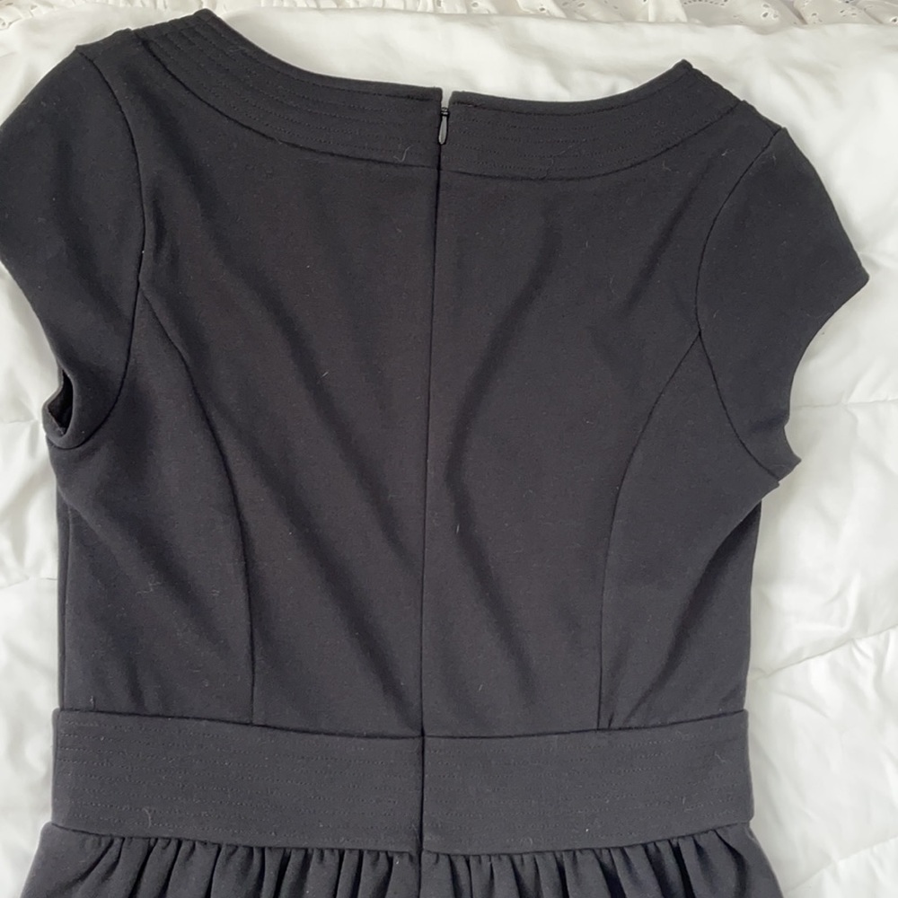 Isaac Mizrahi. Black dress. - Picture 6 of 8